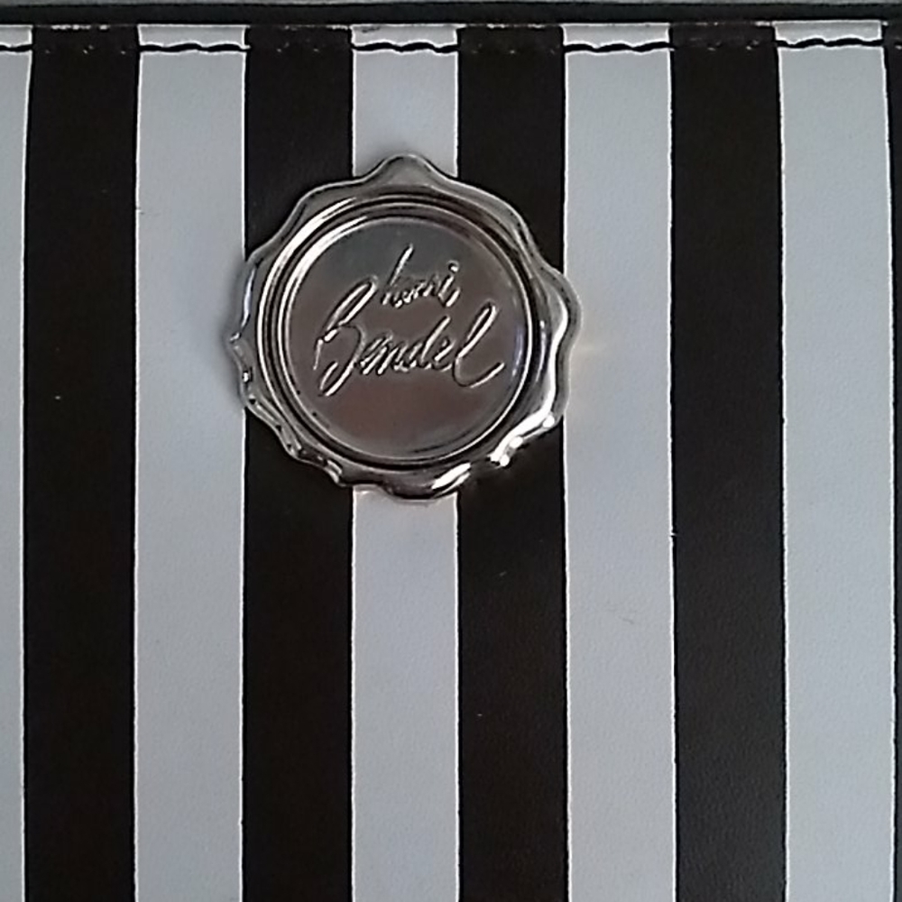 Rare Henri Bendel Centennial Wallet - Picture 2 of 7